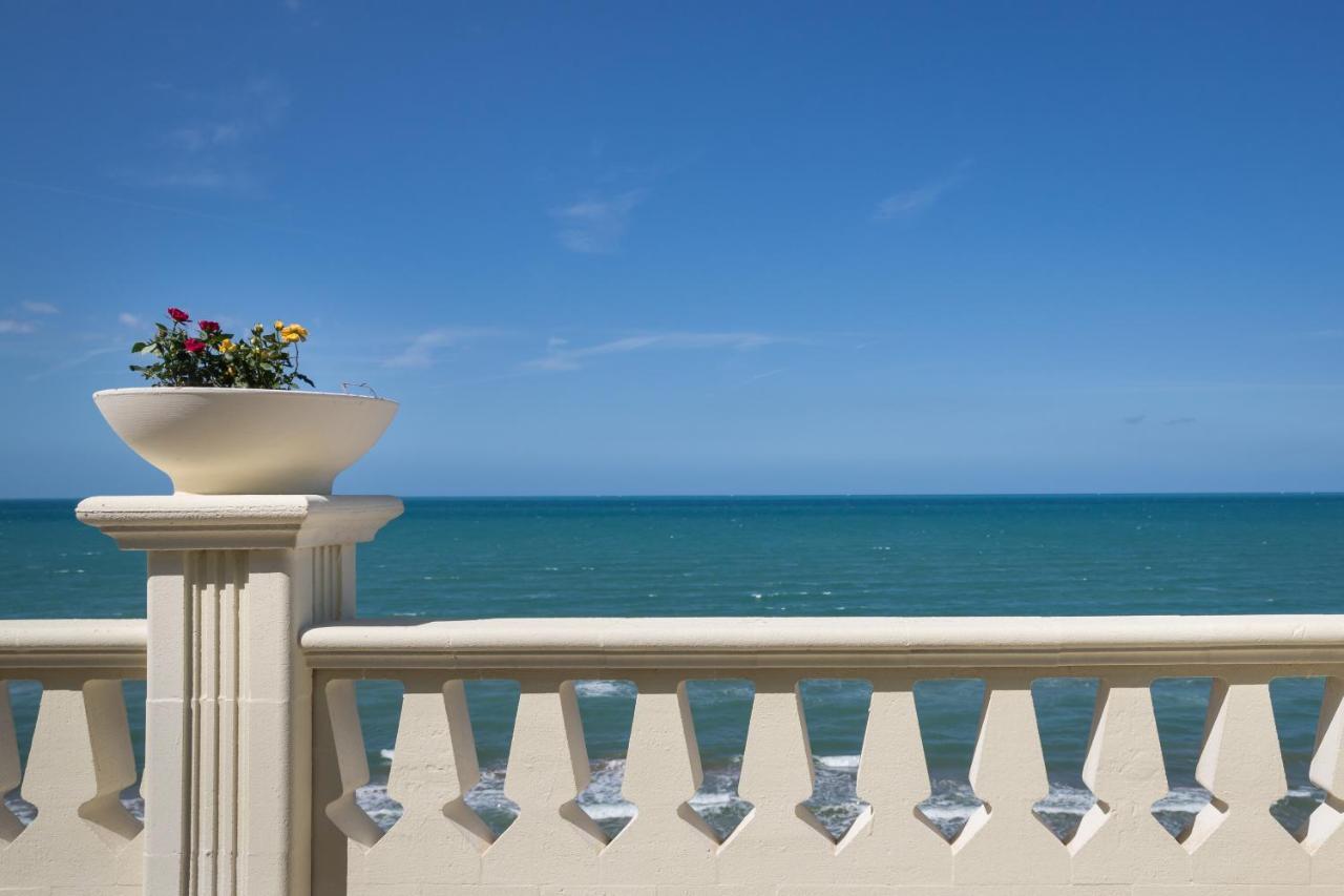 Hotel Marechiaro - Direttamente Sul Mare San Menaio Exteriér fotografie